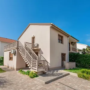  Apartmán Magla With Terrace
